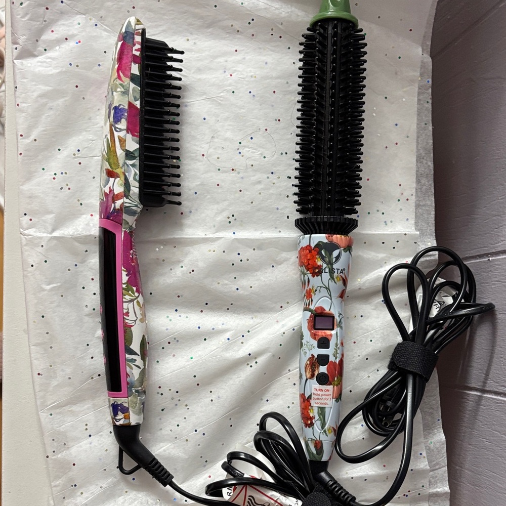Set of 2 Calista hot brushes